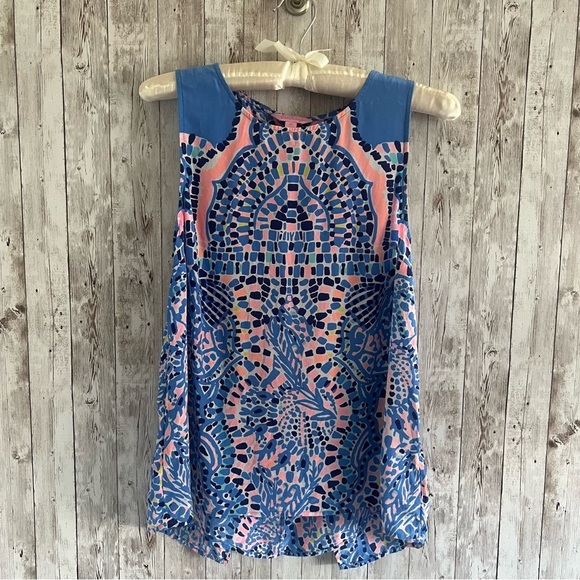 Lilly Pulitzer Tops - Lilly Pulitzer Blue and Pink Mosaic Silk Open Back Tank Top Medium